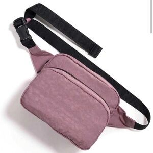 BAGGU Rose Jam Fanny Pack